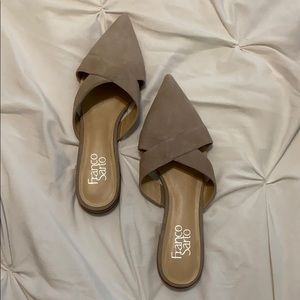 Franco Sarto Size 7.5 Slides